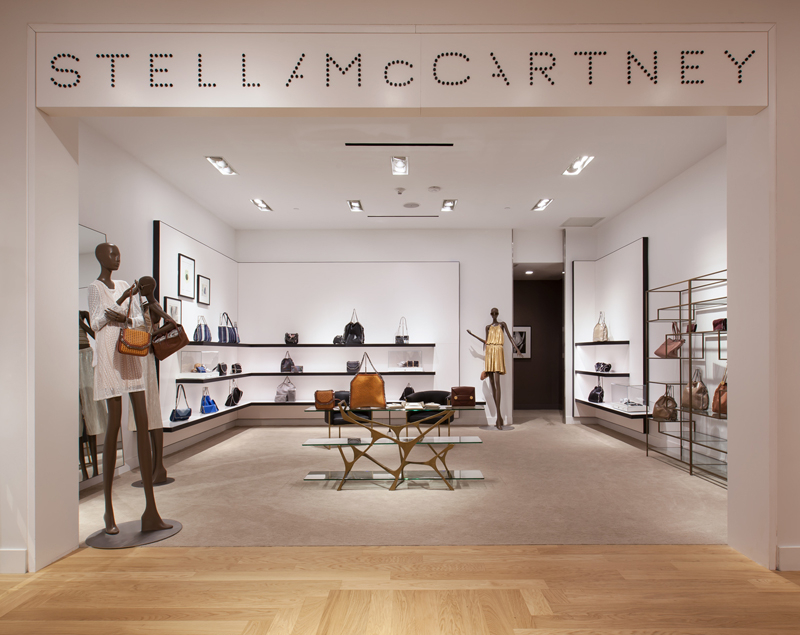 STELLA MCCARTNEY WALT WHITMAN SAKS TECTONIC BUILDERS ©JUNE PASC